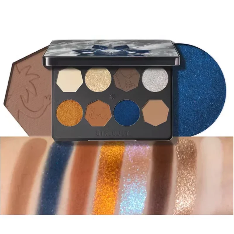 Girlcult blue smokey matte eyeshadow for evening makeup