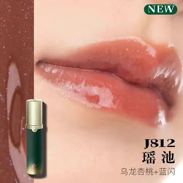 girlcult non stick lip product for easy touch ups images